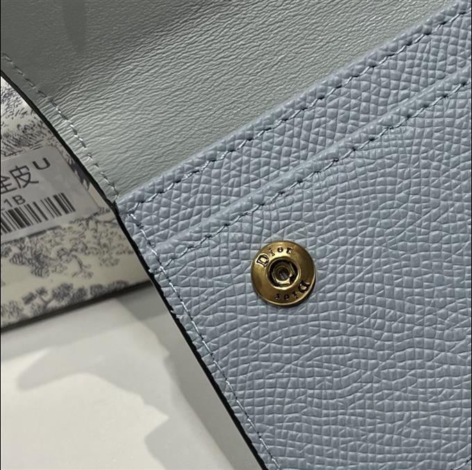 2025228Y 180P182140802